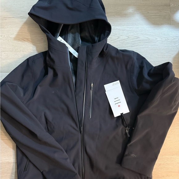 NWT Lululemon Classic Fit RepelShell Hoodie - Picture 3 of 5